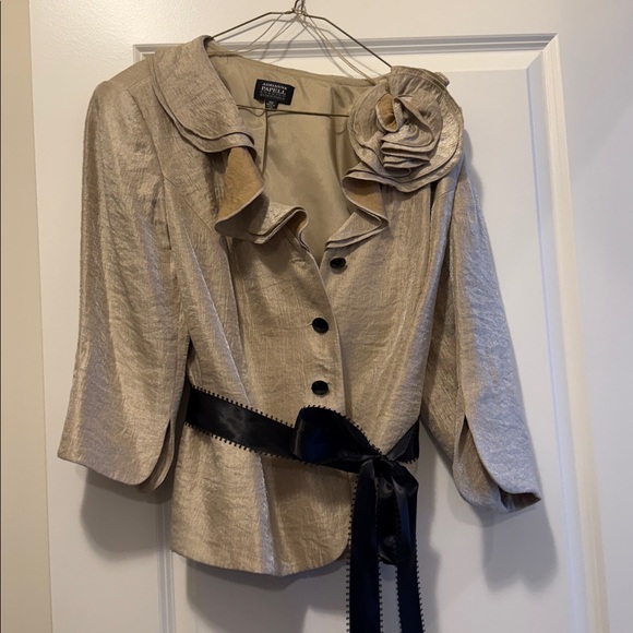 Adrianna Papell Gold Jacket Blazer top with Floral Detail - Picture 3 of 8